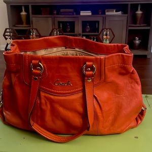 Coach Ashley Shoulder bag